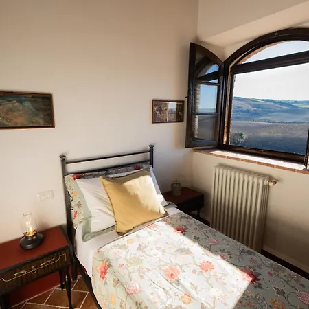 Podere Fossaccio Casa Biancospino Holiday home *